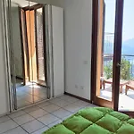 Beautiful With Private Terrace בית נופש Musignano (Lombardy)