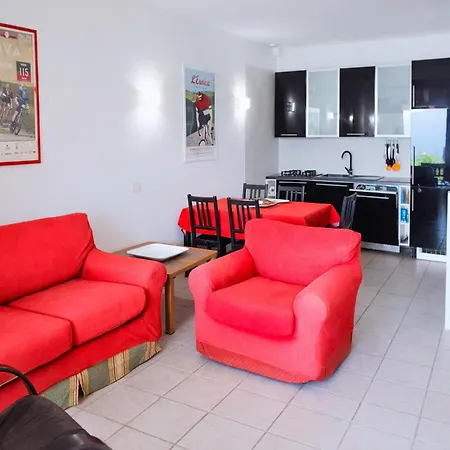 Beautiful With Private Terrace * Musignano (Lombardy)